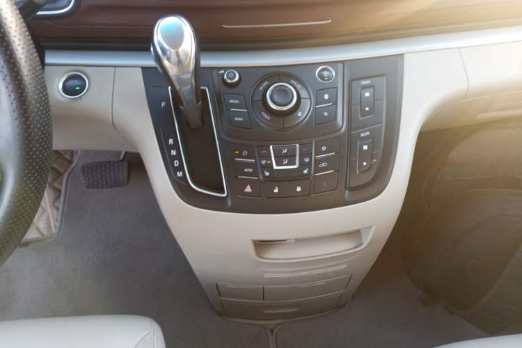 Used Buick GL8 2018 28T Prestige Version China VI Standard