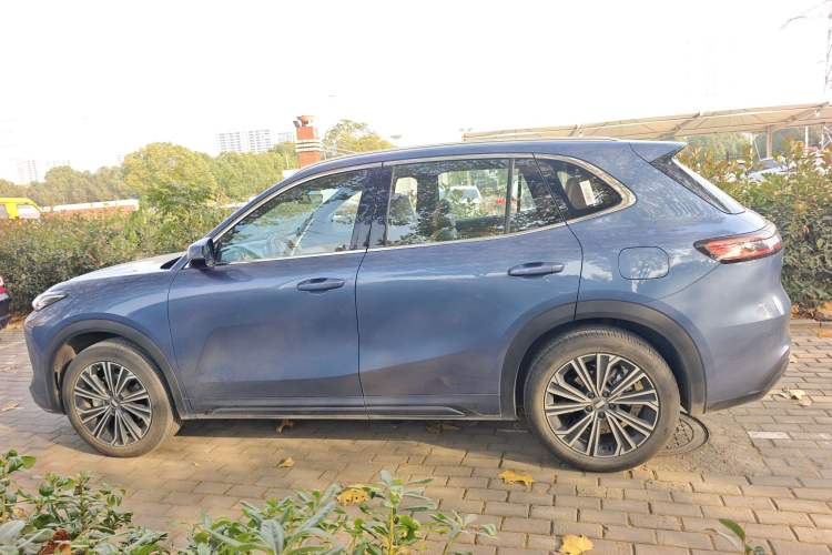 Used  Galaxy Xingjian 7 EM-i 2025 120km Flagship Edition
