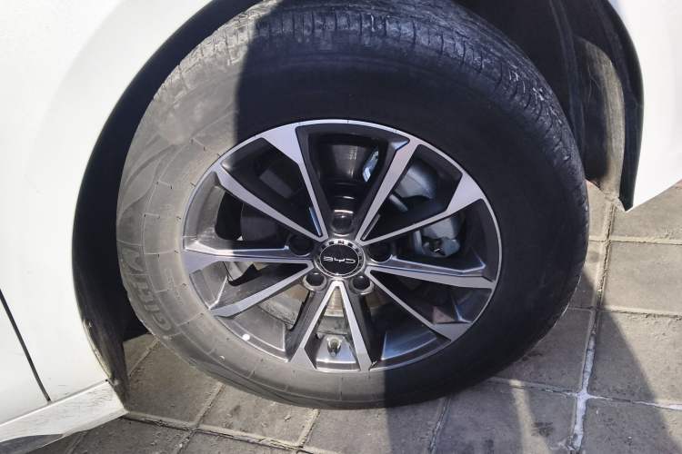 Used BYD Destroyer 05 2024 HONOR Edition DM-i 55KM Luxury Model
