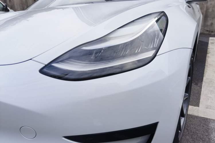 Used Tesla Model 3 2019 Standard Range Rear-Drive Upgraded Version
