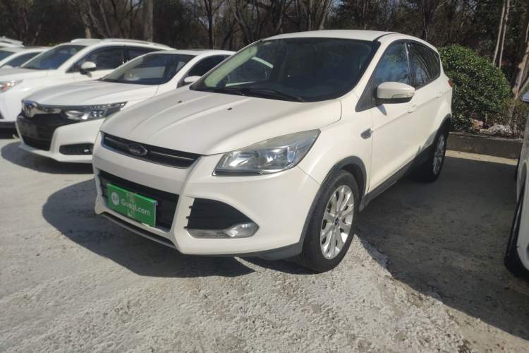 Used Ford Kuga 2015 1.5L GTDi Two-Wheel-Drive Comfort Model
