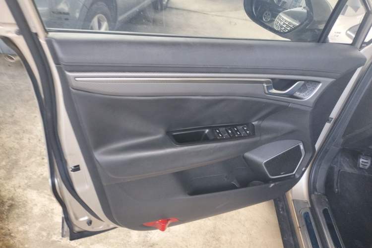 Used Geely Auto Emgrand GS 2016 Sports Edition 1.8L Manual LingShang Model
