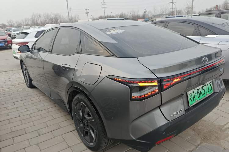 Used Toyota bZ3 2023 616 km Long-Range PRO
