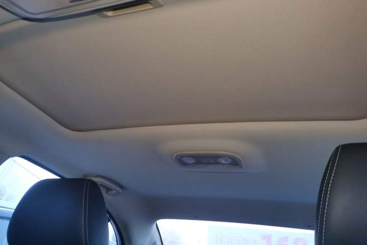 Used Geely Auto Emgrand 2017 Sedan Million Edition 1.5L Manual - Upward Version
