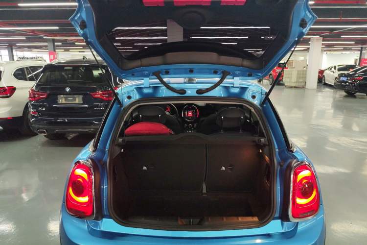 Used  MINI 2018 1.5T ONE PLUS
