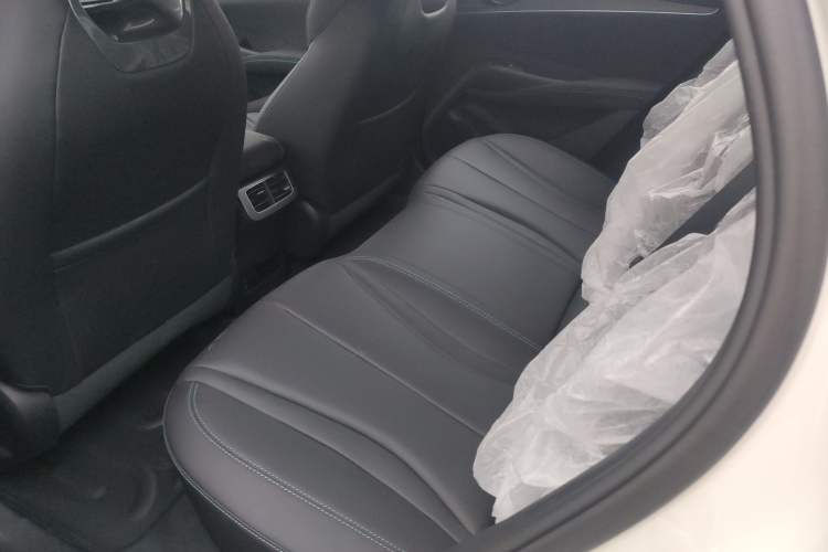 Used BYD Seal 06 New Energy 2025 DM-i Smart Drive 80KM Prestige Model
