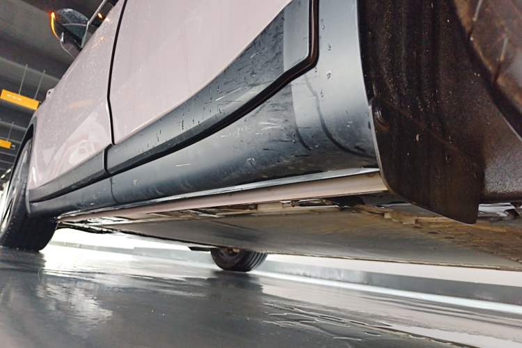 Used ONVO L60 2024 60 kWh Rear-Drive Version
