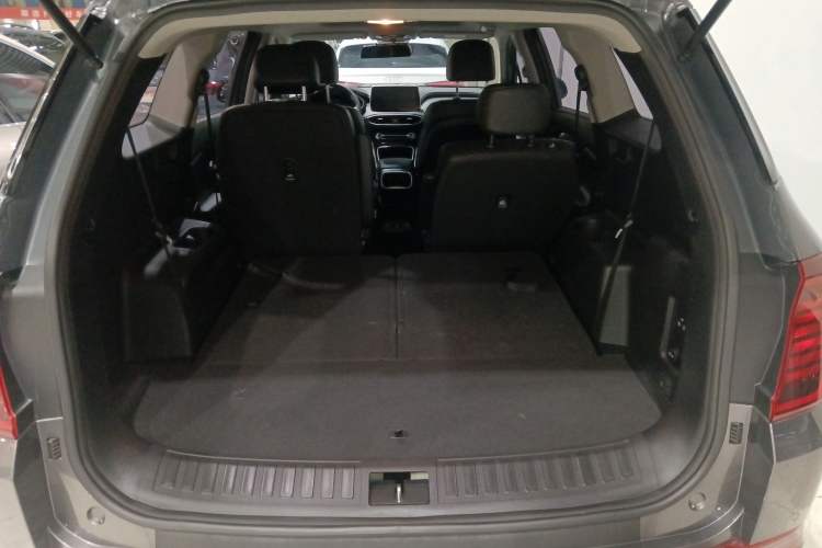 Used Hyundai Santa Fe 2020 380 TGDi Automatic Two-Wheel Drive GLS Luxury Edition
