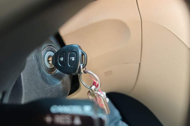 Used Toyota Venza 2013 2.7L Two-Wheel-Drive Luxury Edition
