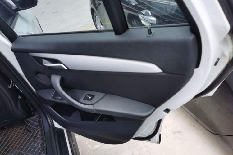 Used BMW X1 2016 sDrive18Li Fashion Model
