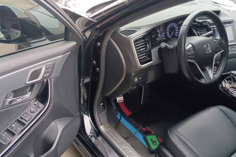 Used Honda Spirior 2017 2.0L Comfort Edition
