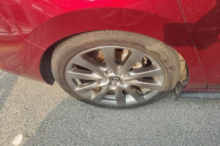 Used Mazda Mazda 3 Axela 2021 2.0L Automatic ZhiZun Edition