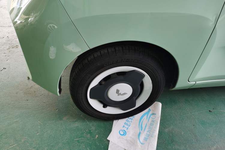 Used Wuling Hongguang MINIEV 2022 Macaron Premium Model – Lithium Iron Phosphate