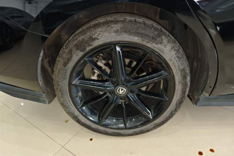 Used Changan UNI-V 2022 1.5T Prestige Version
