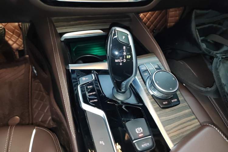 Used BMW 5 Series 2018 Revised Version 530Li Leading Edition Luxury Package
