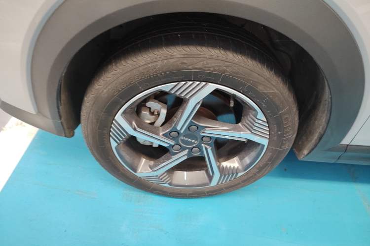 Used Lynk & Co 06 EM-P 2022 PHEV 84 km Range Pro Version
