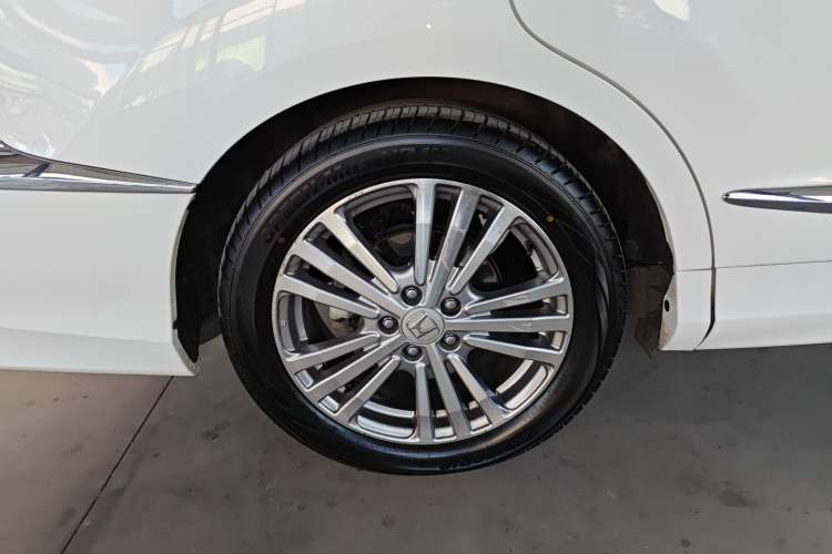 Used Honda Elysion 2016 2.4L Luxury Edition
