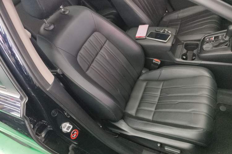 Used Honda Breeze 2023 240TURBO Two-Wheel-Drive Luxury Edition 5 Seats
