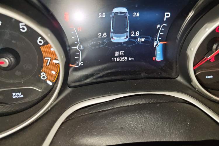 Used Jeep Compass 2017 200T Automatic Family Edition
