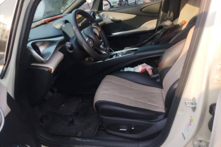 Used BYD Dolphin 2024 Honor Edition 420km Fashion Version
