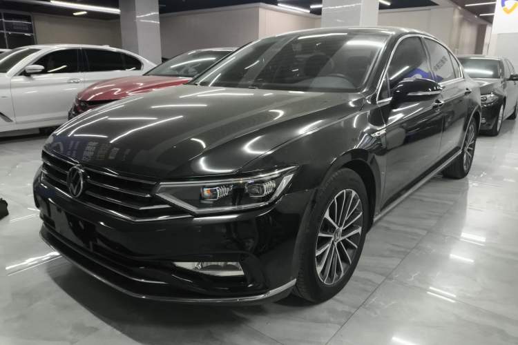 Used Volkswagen Magotan 2020 330TSI DSG Luxury Edition
