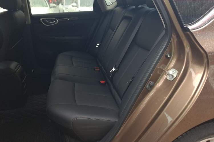 Used Nissan Sylphy 2019 1.6XV CVT Smart Connect Luxury Edition China V Standard
