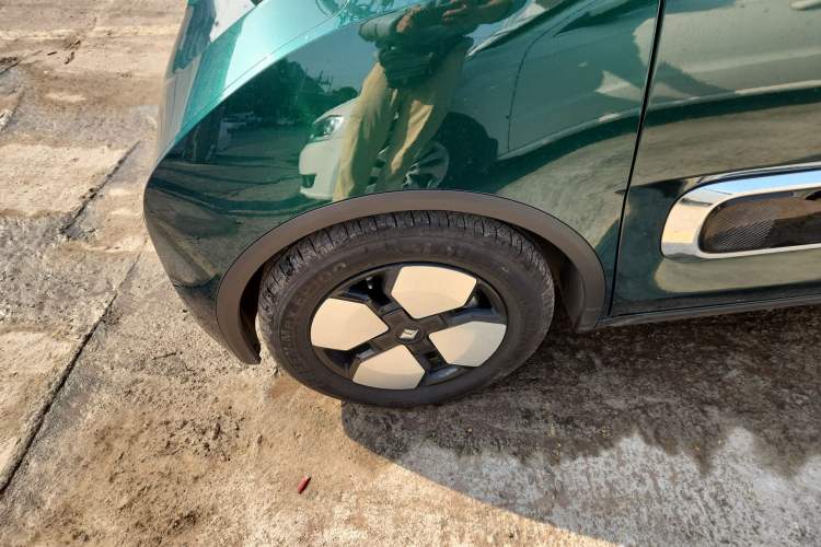 Used Baojun KiWi EV 2022 Designer Lite Edition Lithium Iron Phosphate
