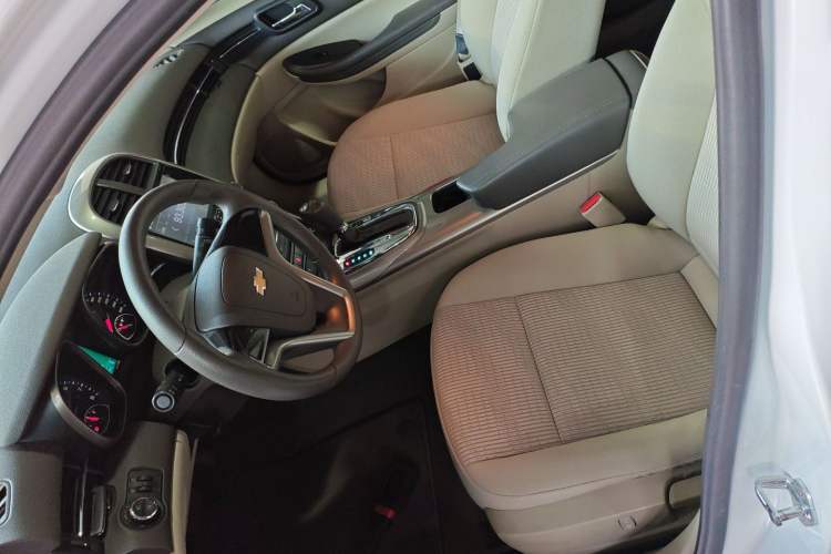 Used Chevrolet Malibu 2014 2.0L Automatic Comfort Edition
