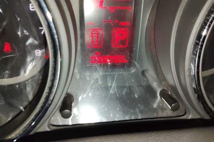 Used Dongfeng Aeolus A60 2012 1.6L Automatic Prestige Edition
