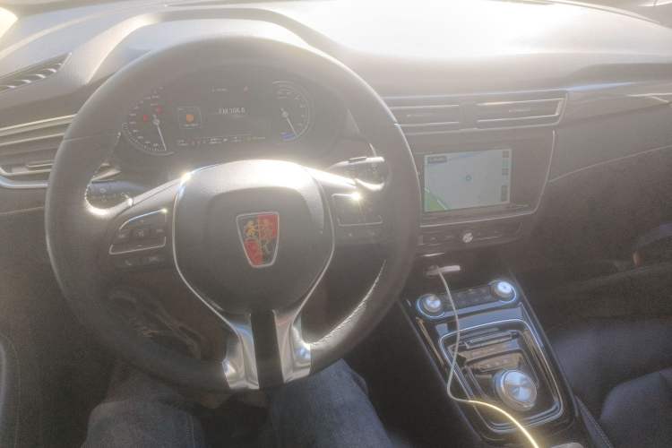 Used Roewe Ei5 2019 Smart Connect Supreme Edition
