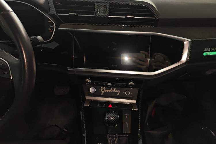 Used Audi Q3 2020 40 TFSI Fashion Dynamic Model