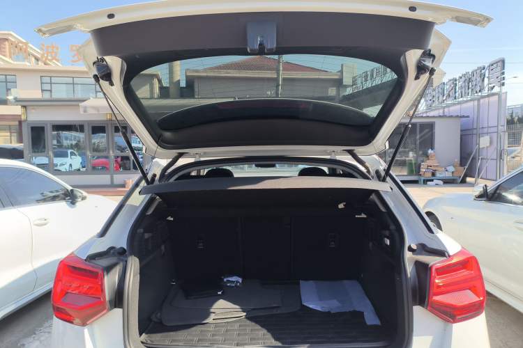 Used Audi Q2L 2020 35 TFSI Fashionable and Elegant Model