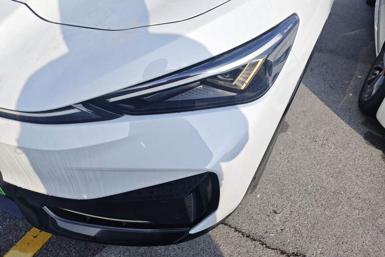 Used Volkswagen ID.UNYX 2024 Pro Long-Range Version
