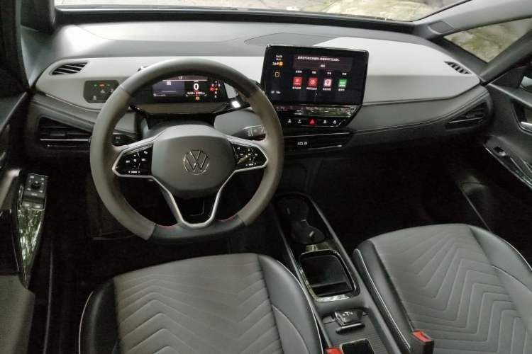 Used Volkswagen ID.3 2024 Pure & Smart Edition
