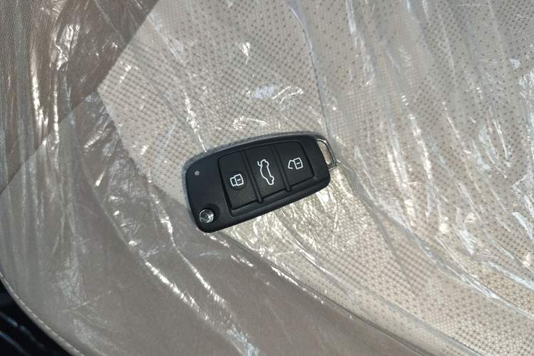 Used Chery QQ Ice Cream 2025 205km Qi Energy Version
