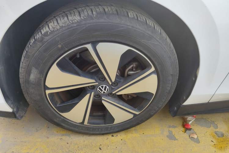 Used Volkswagen ID.7 VIZZION 2024 AIR model