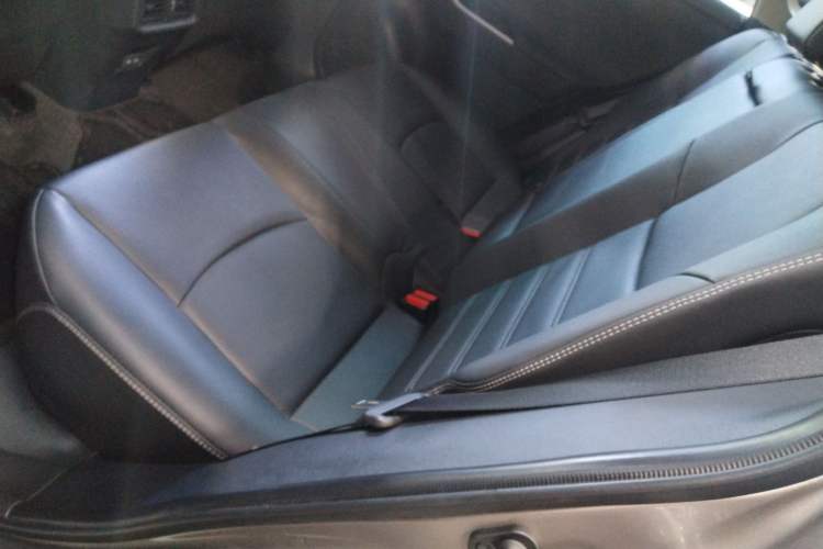 Used Toyota RAV4 2021 2.0L CVT Two-Wheel Drive Fashion PLUS Edition
