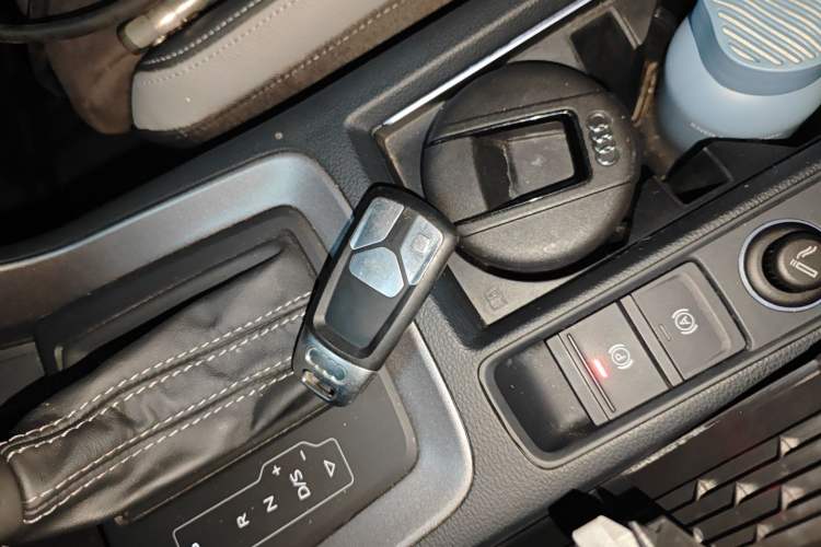 Used Audi Q3 2022 35 TFSI Progressive Dynamic Edition
