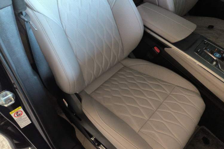 Used BYD Tang New Energy 2025 DM-i 115KM Prestige Model