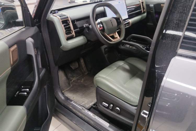 Used  03 2024 501km Four-wheel Drive Long-range Intelligent Driving Edition
