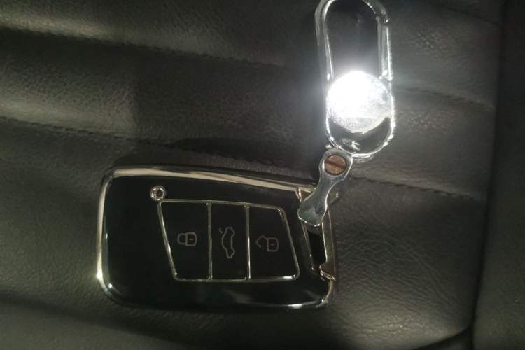 Used Volkswagen Magotan 2019 330TSI DSG Leading Model China VI Standard