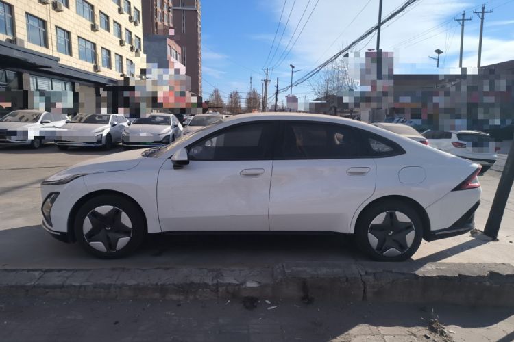 Used Wuling E5 2024 410 km Standard Version
