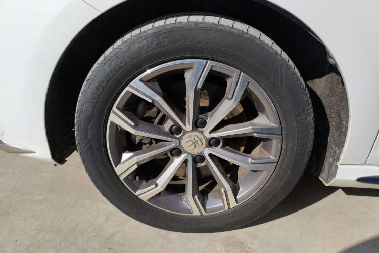 Used BYD Song MAX 2019 1.5T Automatic Smart Connect ZhiLian RuiDong 6-Seater China V Standard
