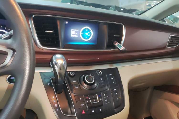 Used Buick GL8 2017 25S Comfort Version China V Standard