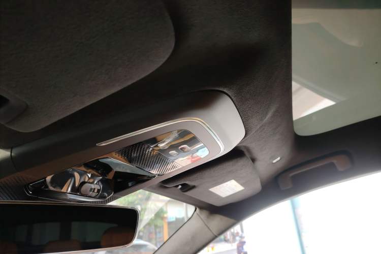 Used Zeekr 001 2022 Ultra-Long Range Dual-Motor YOU Version
