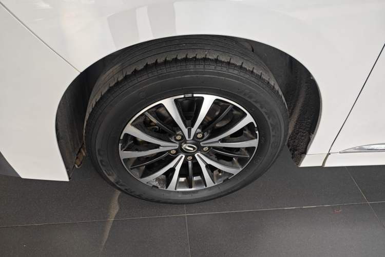 Used GAC Trumpchi M8 2023 Lingxiu Series 390T Luxury Edition
