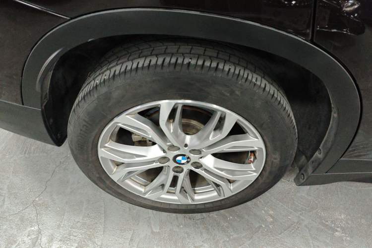 Used BMW X1 2019 sDrive20Li Leading Model
