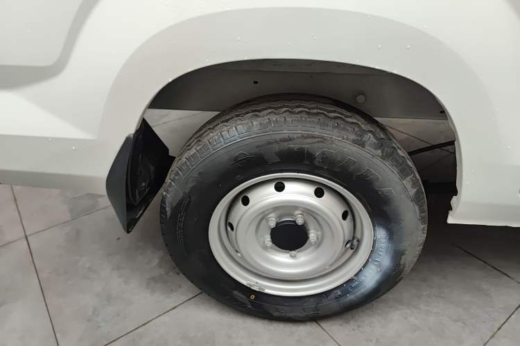 Used Karry Jiangtun E5 2024 230 km Standard Version