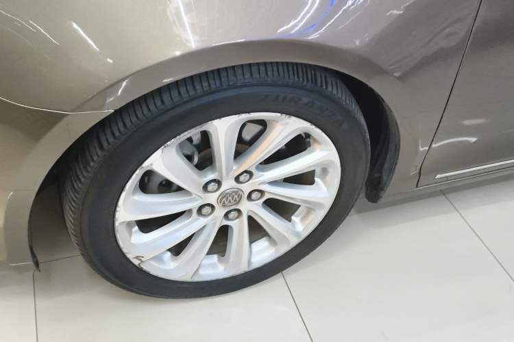 Used Buick LaCrosse 2013 2.0T SIDI Smart Luxury Flagship Edition
