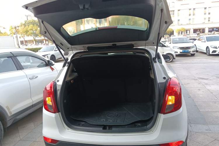 Used Buick Encore 2016 18T Automatic Two-Wheel Drive Urban Leading Edition
